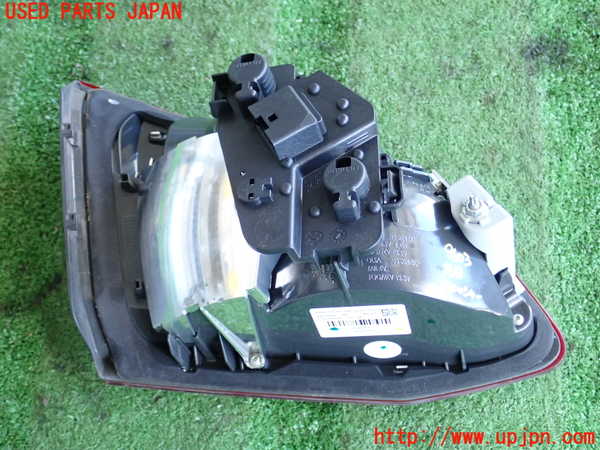 2UPJ-96031550]BMW 218i アクティブツアラー(2A15)(F45)右リアフィニッシャー 中古_m0002.jpg