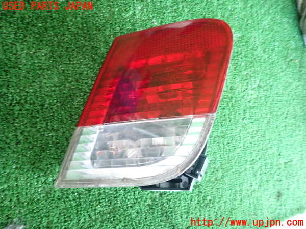 2UPJ-96041550]BMW 330i(AV30)右リアフィニッシャー 中古_m0001.jpg