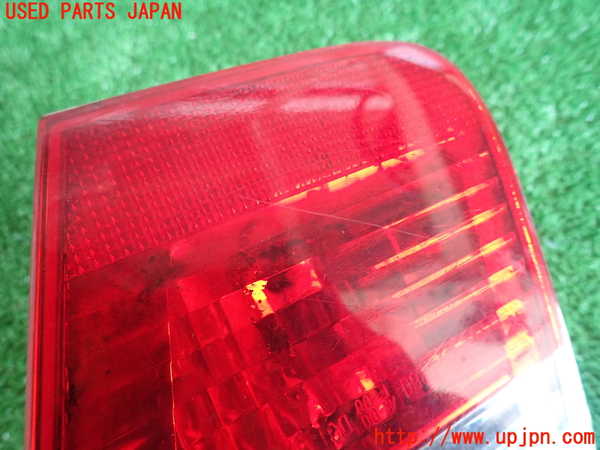 2UPJ-96041550]BMW 330i(AV30)右リアフィニッシャー 中古_m0003.jpg