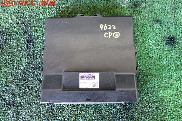 5UPJ-96226147]レクサス・LS500h(GVF55)コンピューター2 中古_m0001.jpg