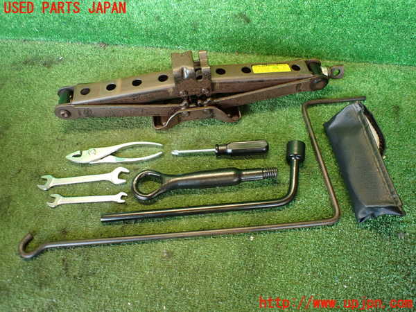 2UPJ-96287805]レクサス・RX450h(GYL15W)車載工具 中古_m0001.jpg