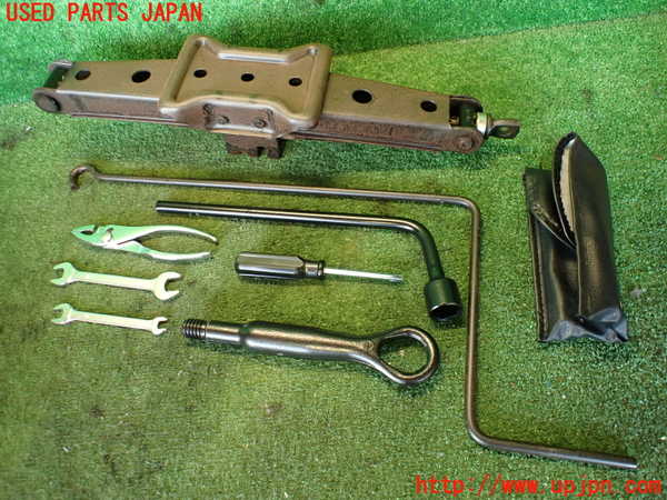 2UPJ-96287805]レクサス・RX450h(GYL15W)車載工具 中古_m0004.jpg