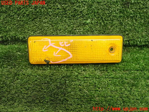 1UPJ-96351162]スカイライン 鉄仮面(DR30 R30系)左ウィンカーレンズ 中古_m0001.jpg