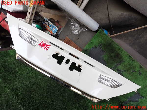 1UPJ-96431559]ヴェルファイア(GGH25W)リアフィニッシャー 中古_m0001.jpg