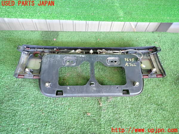 2UPJ-96451559]セリカ GT-FOUR(ST185H)リアフィニッシャー 中古_m0002.jpg