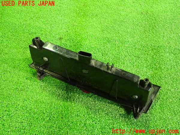 2UPJ-96481154]BMW i3(1Z06) I01 右リアコーナーランプ 中古_m0002.jpg