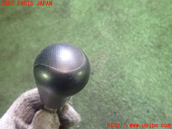 1UPJ-96557570]ハイエースバン200系(KDH205V)シフトノブ 中古_m0004.jpg