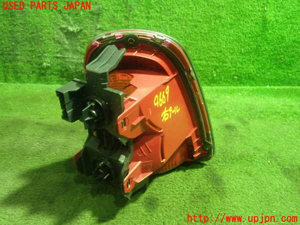 1UPJ-96691530]BMW ミニ(MINI)ジョンクーパーワークス R56(JCW)(MFJCW)右テールランプ 中古_m0002.jpg