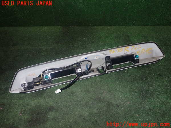 1UPJ-96701559]インプレッサ スポーツ(GT7)リアフィニッシャー 中古_m0005.jpg