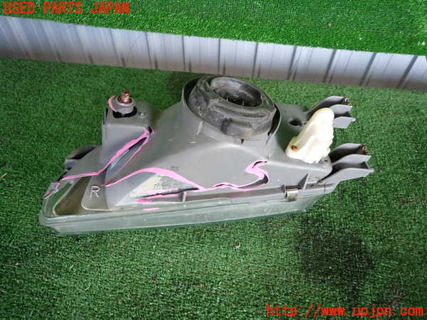 2UPJ-96761130]インプレッサ WRX-STi(GC8)右ヘッドライト ハロゲン 中古 ジャンク部品取り_m0003.jpg