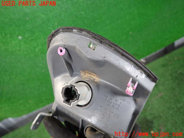 2UPJ-96761150]インプレッサ WRX-STi(GC8)右コーナーランプ 中古 ジャンク部品取り_m0005.jpg