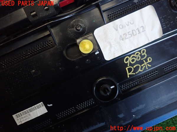 2UPJ-96831520]ボルボ・V60(FD4204T)リアスポイラー 中古_m0003.jpg