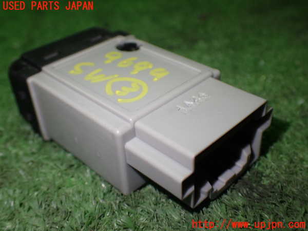 1UPJ-96996308]ランエボ7(CT9A)スイッチ3 (ヘッドランプレベリング) 中古_m0003.jpg