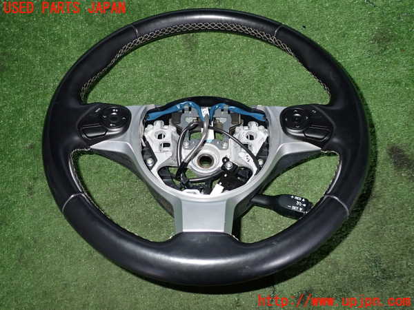 2UPJ-97097855]86(BRZ)(ZN6)ステアリングホイール 中古_m0001.jpg