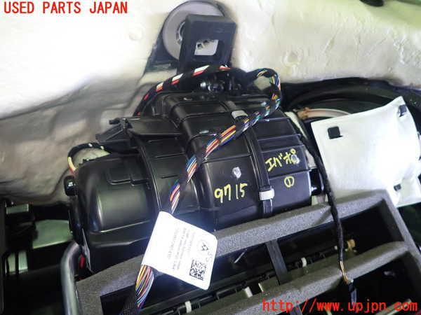 5UPJ-97156081]プジョー・2008(P24HN05)エバポレーター1 中古_m0002.jpg