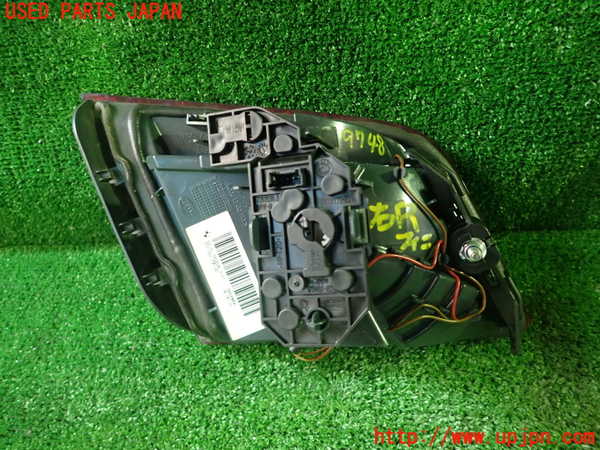 1UPJ-97481550]BMW 528i(FR30 F10)右リアフィニッシャー 中古_m0002.jpg