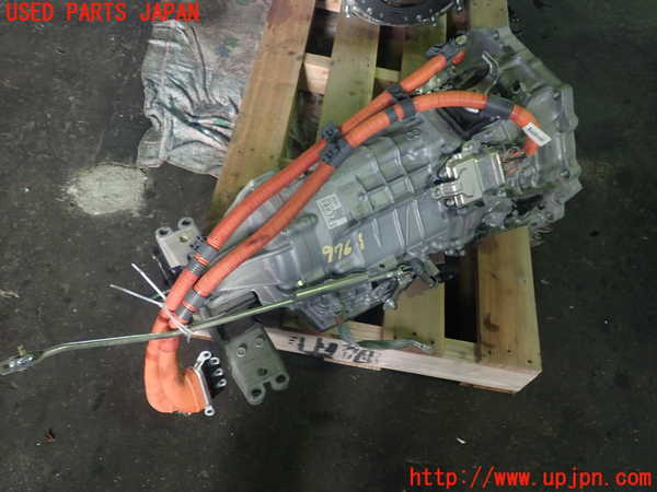 1UPJ-97613010]レクサス・IS300h(AVE30)ミッション AT 2AR-FSE 中古_m0003.jpg