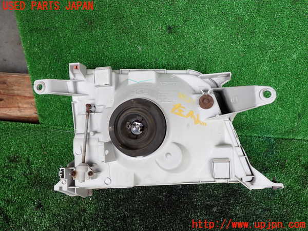 1UPJ-98211132]ランクルプラド(KDJ95W)左ヘッドライト ハロゲン 中古_m0003.jpg