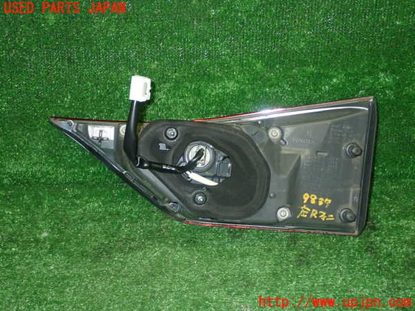 1UPJ-98371552]レクサス・GS450h(GWL10)左リアフィニッシャー 中古_m0002.jpg