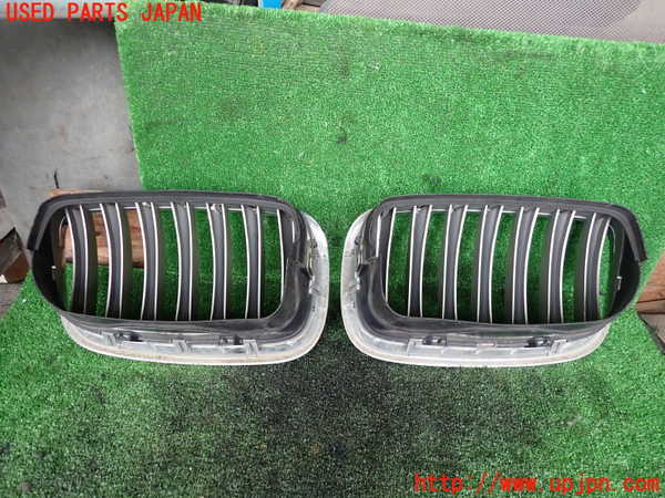 1UPJ-98521050]BMW X6(FG30)ラジエターグリル 中古_m0002.jpg
