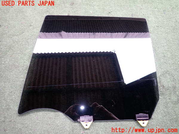 2UPJ-98611328]キックス(P15)左後ドアガラス 中古_m0001.jpg