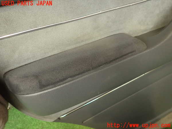 2UPJ-98701324]ランクル80系(FZJ80G)左後ドア内張り 中古_m0003.jpg