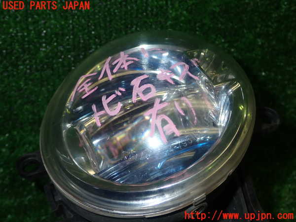 1UPJ-98731180]レクサス・CT200h(ZWA10)右フォグ 中古_m0003.jpg