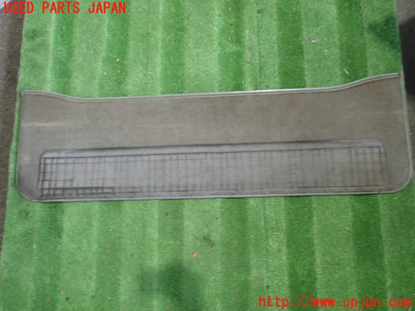 2UPJ-98771578]ランクル100系(HDJ101K)バックドア内張り 中古_m0001.jpg
