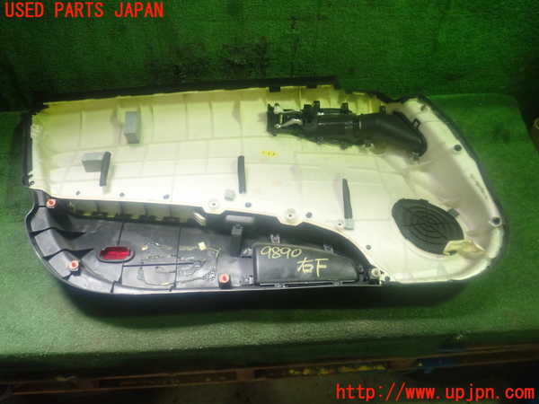 1UPJ-98901234]フェアレディZ(Z33)右ドア内張り 中古_m0005.jpg