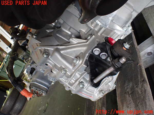 1UPJ-98933010]プリウスα(ZVW41W)ミッション AT 2ZF-FXE 中古_m0003.jpg