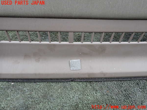 パーツ YU 5UPJ-98977505]ランクル100系(UZJ100W)ダッシュボード 中古 の商品画像