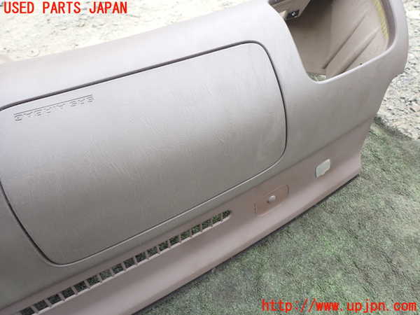 5UPJ-98977505]ランクル100系(UZJ100W)ダッシュボード 中古 の