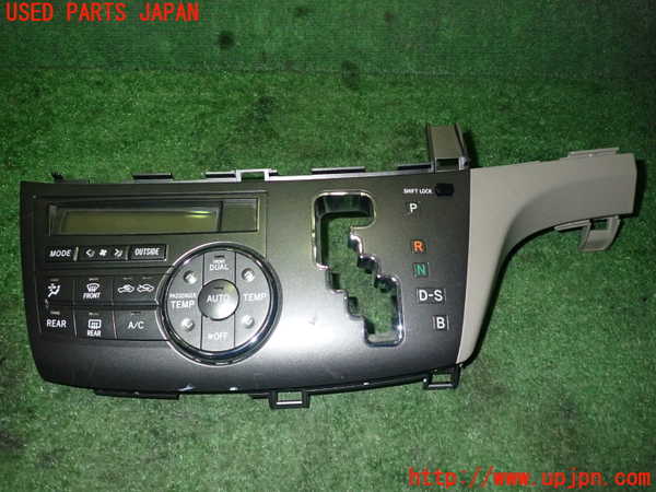 1UPJ-98996066]エスティマハイブリッド(AHR20W)エアコンスイッチ1 中古_m0001.jpg