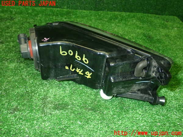 1UPJ-99091180]VW ザ･ビートル(16CBZ)右フォグ 中古_m0003.jpg