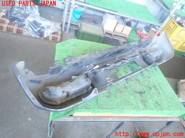 2UPJ-99211610]ジムニー シエラ(JB74W)リアバンパー 中古_m0005.jpg