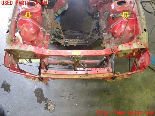 1UPJ-99281042]サバンナ RX-7(FC3S)コアサポート（カット） 中古_m0001.jpg