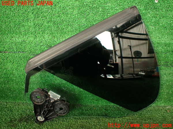 2UPJ-99341382]BMW Z4(LM30)(E89)左クォーターガラス (43R-00082) 中古_m0001.jpg