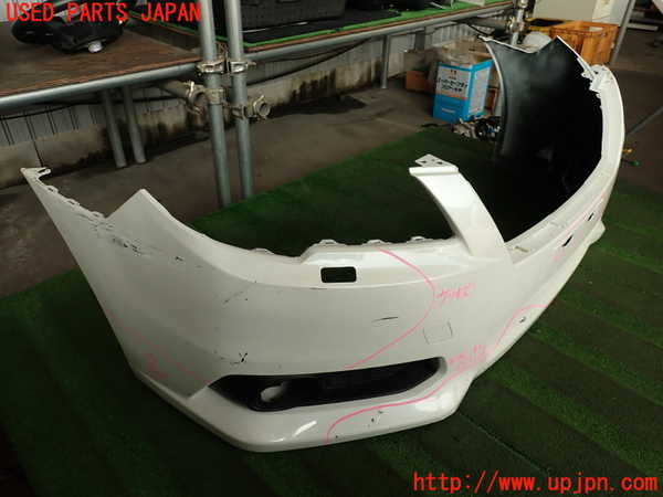 2UPJ-99571010]レガシィ ワゴン(BRM)フロントバンパー 【ジャンク品】 中古_m0004.jpg