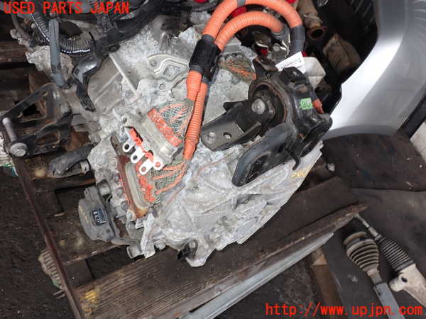 2UPJ-99663010]レクサス・CT200h(ZWA10)ミッション AT 2ZR-FXE (未テスト) 中古_m0001.jpg