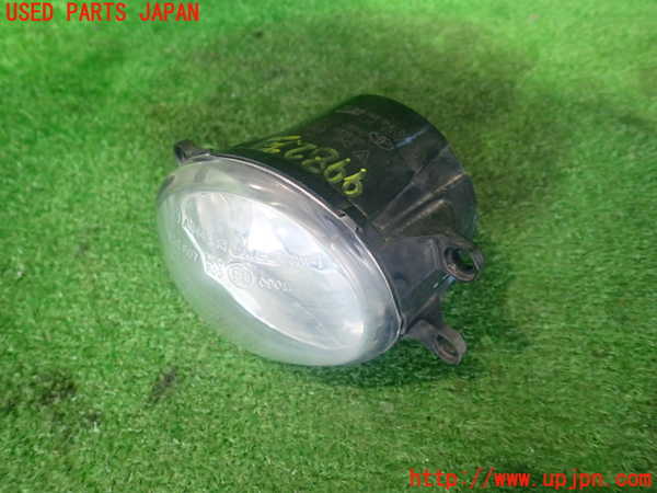2UPJ-99821182]レクサス・CT200h(ZWA10)左フォグ 中古_m0001.jpg
