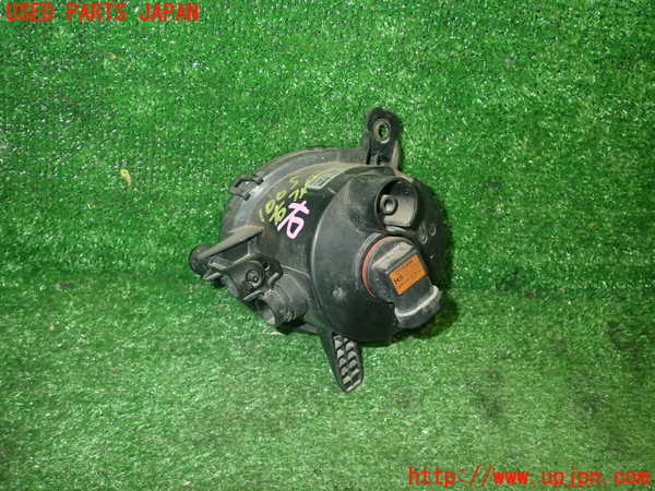 1UPJ-10051180]BMW 320i(3B20 F30)右フォグ 中古_m0002.jpg