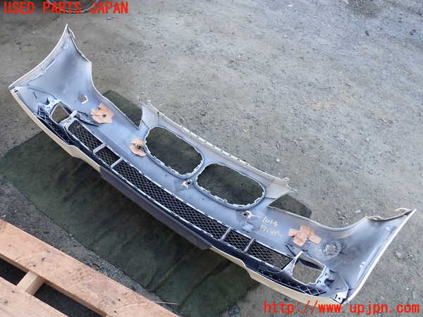 1UPJ-10141010]BMW 740i F01 (KA30)フロントバンパー 中古_m0004.jpg