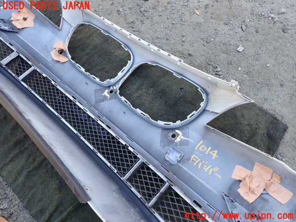 1UPJ-10141010]BMW 740i F01 (KA30)フロントバンパー 中古_m0005.jpg