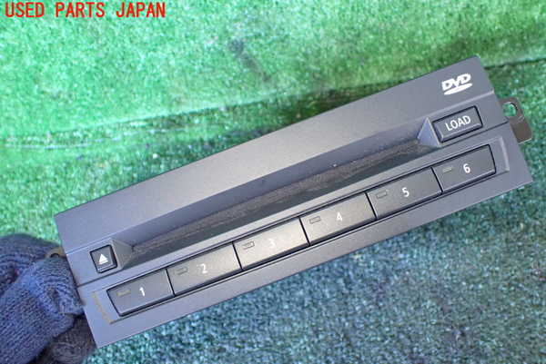 1UPJ-10146505]BMW 740i F01 (KA30)CDチェンジャー 中古_m0002.jpg