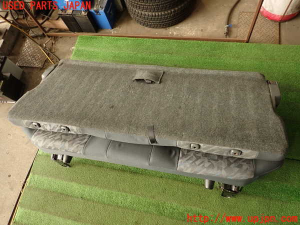 2UPJ-10227385]ランクル70系(HZJ77HV(改))リアシート 中古 の