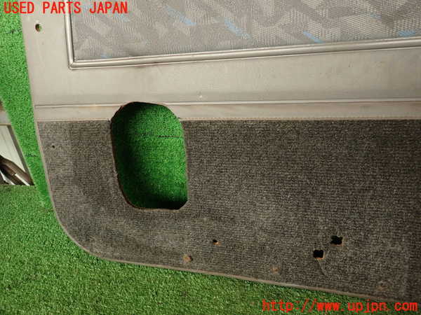 2UPJ-10221234]ランクル70系(HZJ77HV(改))右前ドア内張り 【ジャンク品】 中古_m0002.jpg