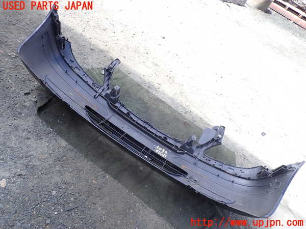 1UPJ-10301010]ベンツ V350(639350C W639)フロントバンパー 中古_m0005.jpg