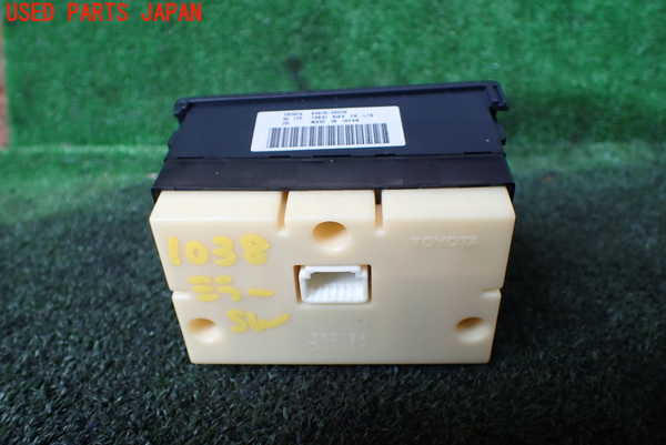 1UPJ-10386280]レクサス・LS600hL(UVF46)ミラースイッチ 中古_m0002.jpg