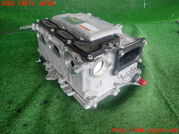 2UPJ-10426916]レクサス・CT200h(ZWA10)インバーターコンバーター 中古_m0003.jpg