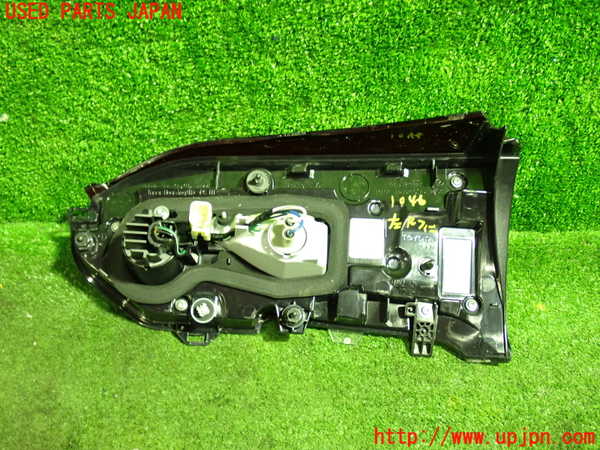 1UPJ-10461552]RAV4(MXAA54)左リアフィニッシャー 中古_m0002.jpg